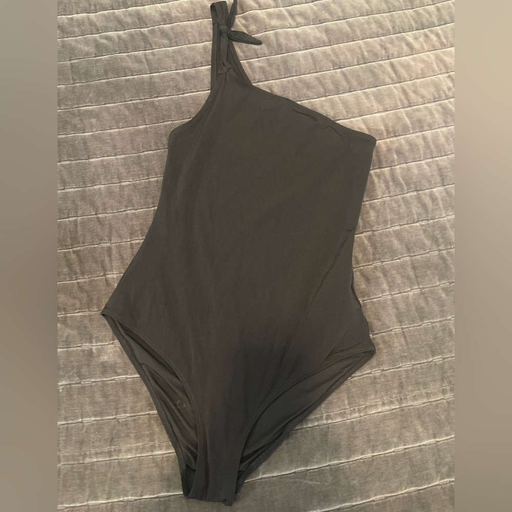 Black One Shoulder One Piece bodysuit
